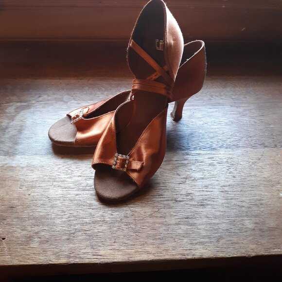 Latin satin dance shoes - Picture 1 of 1